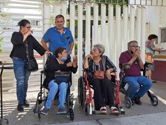 Restablecen servicio de hemodiálisis en hospital de Pemex
