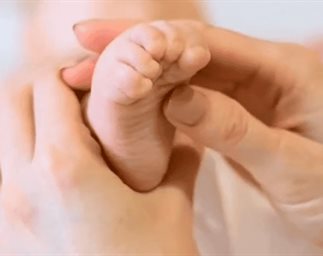 El Techo de Cristal que se Impone con la Crianza