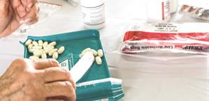 Retira COEPRIS 200 medicinas irregulares