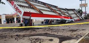 Tormenta con granizo causa daños en casas