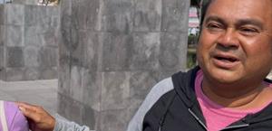 Padres, hermanos y parejas acompañan a sus mujeres