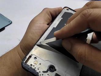 Alto costo de celulares, orilla a usuarios a reparar equipos