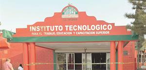 Vándalos incendian oficinas del ITTECS en Valle Hermoso