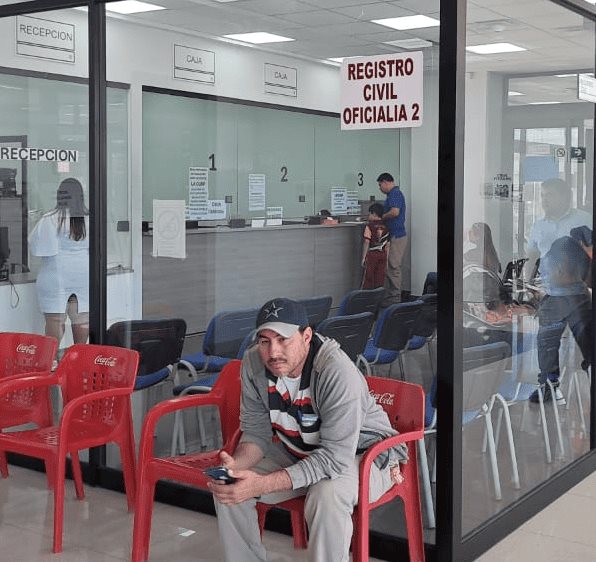 Se pide a las madres y padres de familia, registrar ante el Registro Civil, a sus hijos antes de cumplir los siete años de edad