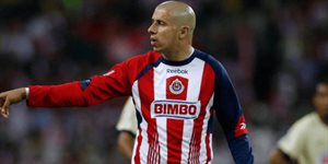 Adolfo Bofo Bautista protagoniza altercado en partido amistoso