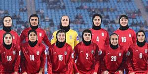Futbolista Iraní renuncia al asilo en Australia
