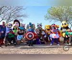 Mascotas de Pharr animan la  carrera solidaria Red Cape 5K