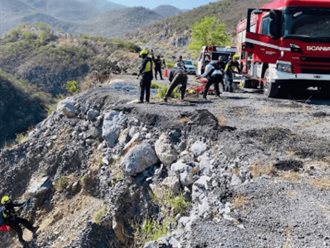 Por una selfie, joven resbala y cae a un barranco en Tamaulipas