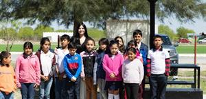 Presenta Nataly García proyecto en primaria