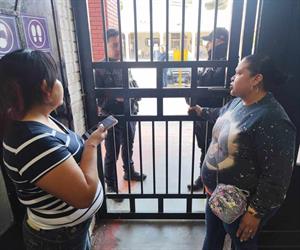 Intentan limitar cobertura durante conflicto en prepa