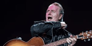 Miguel Mateos le roba pasos a Bad Bunny