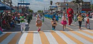 Reportan saldo blanco durante desfile
