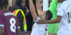 Raúl Jiménez anota en el triunfo del Fulham