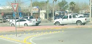 ‘Estrellas’ y ‘poncha llantas’ detienen a Sedena