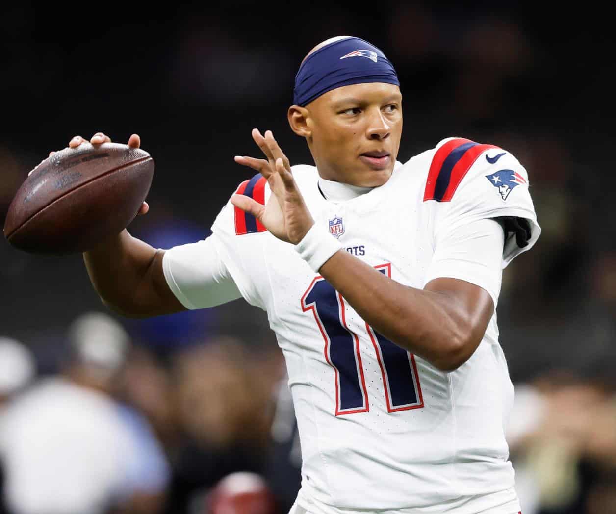 Patriotas dejan libre al QB Josh Dobbs