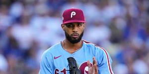 Filadelfia asegura a Cristopher Sánchez