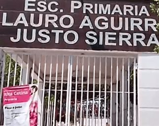 Conflicto entre padres de familia afuera de primaria en la colonia Benito Juárez generó movilización de autoridades.