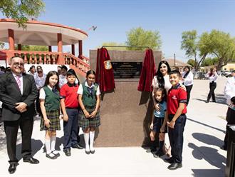 Instalan cápsula del tiempo en Gustavo Díaz Ordaz