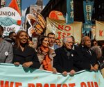 Robert De Niro encabeza protestas contra Trump en Nueva York Robert De Niro encabeza protestas contra Trump en Nueva York