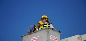 Transforma N. Laredo el alumbrado público