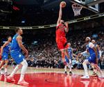 Raptors aplastan al Magic