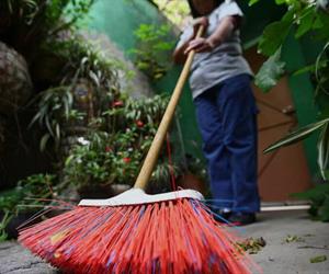 IMSS pensiona a 46 mil trabajadoras del hogar