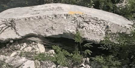 Riesgo en canal Anzalduas: falta bordo de contención pone en peligro a peatones y conductores.