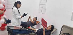 Donan sangre para  infantes con cáncer