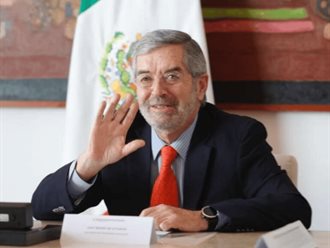 Juan Ramón De la Fuente deja la Cancillería por problemas de salud