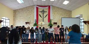 Viven la Pascua Juvenil