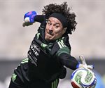 Guillermo Ochoa busca su sexta Copa del Mundo en 2026