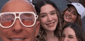 Andrea Legarreta y Erik Rubín viajan juntos con nuevas parejas