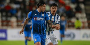 Cruz Azul y Pachuca se enfrentan en Puebla por la Liga MX