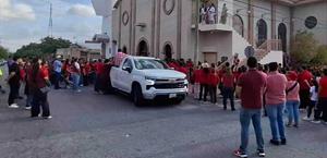 Celebran la resurrección en la Parroquia San José