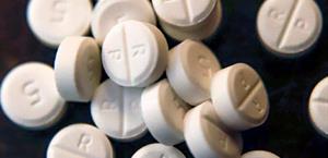 Arrestan a médico; distribuía opioides