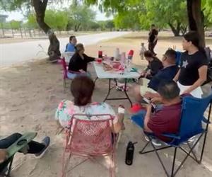 Familias adelantan pascuas por pronóstico de lluvia