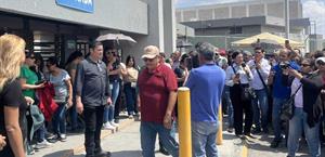 Despidos disparan  sobreoferta laboral