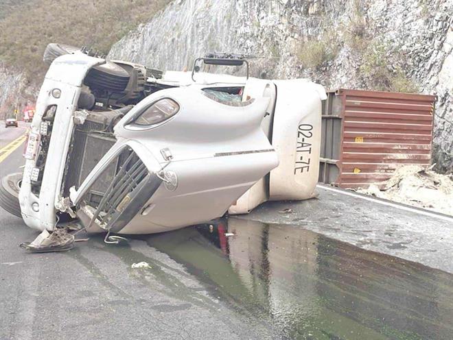 Deja Semana Santa 4 decesos