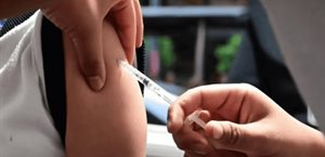 El sarampión sigue bajando, asegura Eduardo Clark