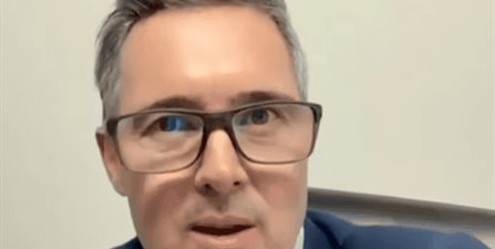 Asegura senador abasto de medicinas; denuncia campaña sucia