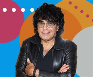 Busca hacer historia