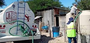 Garantiza Gobierno Municipal suministro de agua a población