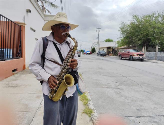 “La música es como vitaminas, es lo que me da vida”