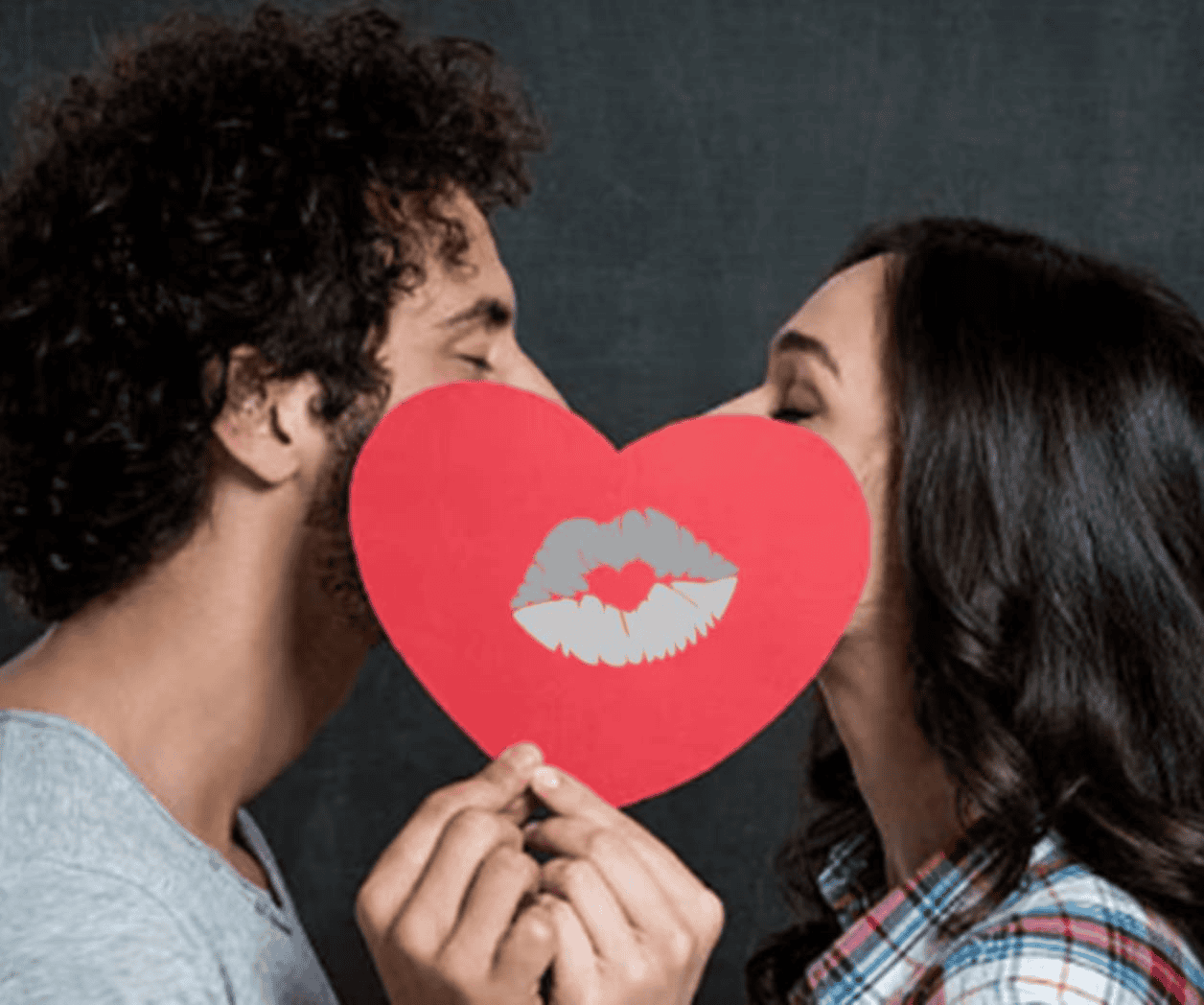 Día Internacional del Beso: ¿por qué se festeja el 13 de abril?
