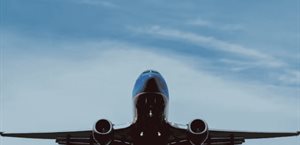 Colegio de Pilotos recibe aval de la SEP para licenciatura de piloto