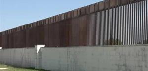 Avanza construcción de nuevo muro fronterizo