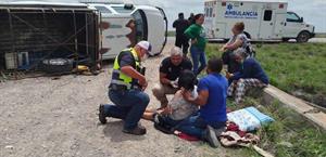 Vuelca familia en la Victoria-Matamoros