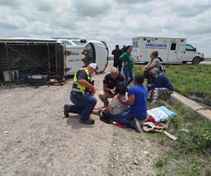 Vuelca familia en la Victoria-Matamoros