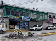 Habitantes de la colonia Unidad Obrera en Reynosa, reportaron una fuga de aguas negras que lleva cinco años sin ser reparada.