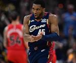 Mitchell anota 32 y Cavaliers ganan